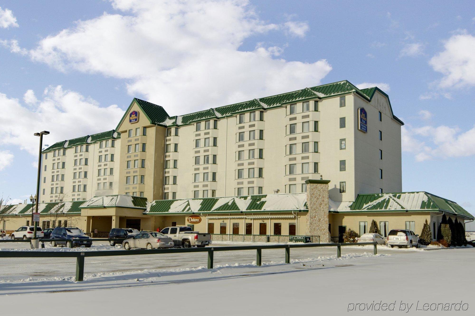 Best Western Plus Winnipeg Airport Hotel Экстерьер фото