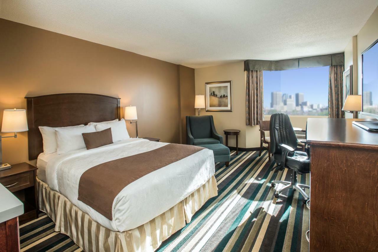 Best Western Plus Winnipeg Airport Hotel Экстерьер фото